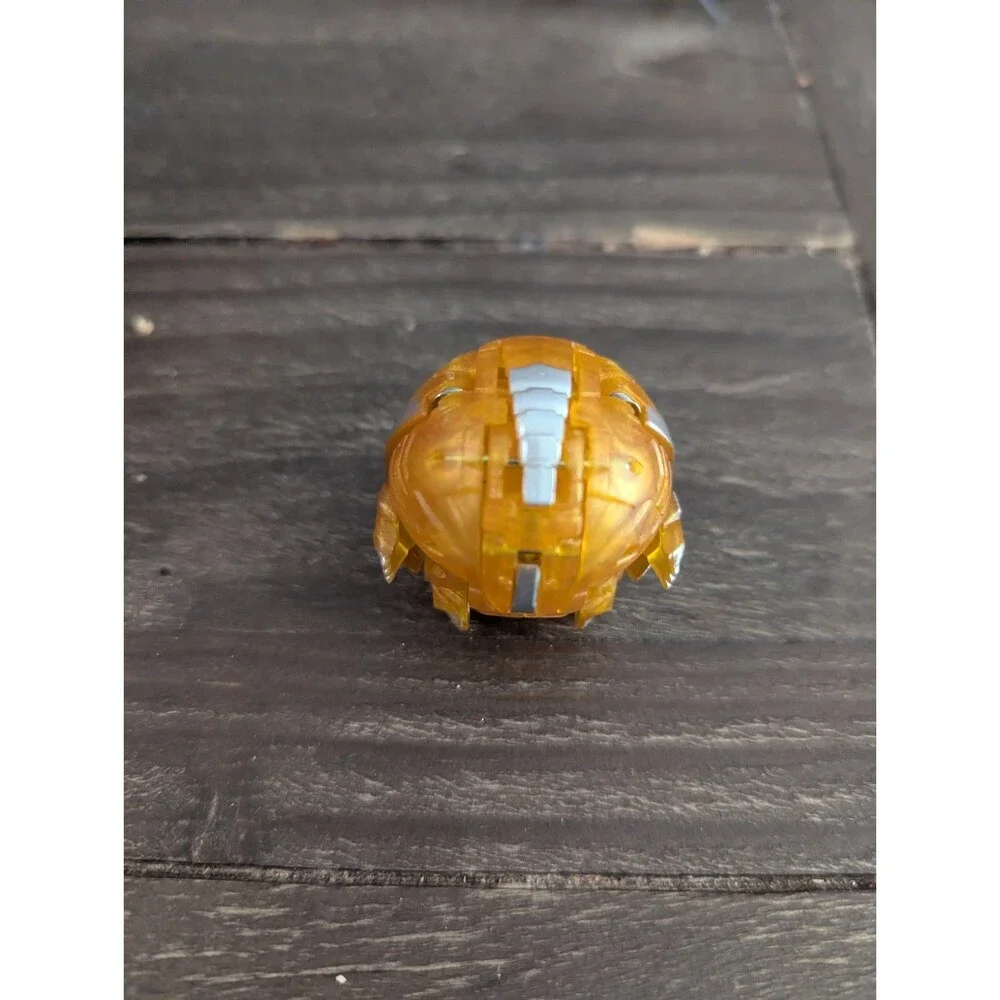 Bakugan Subterra Translucent Foxbat‎ Lot Of Bakugan Read Description